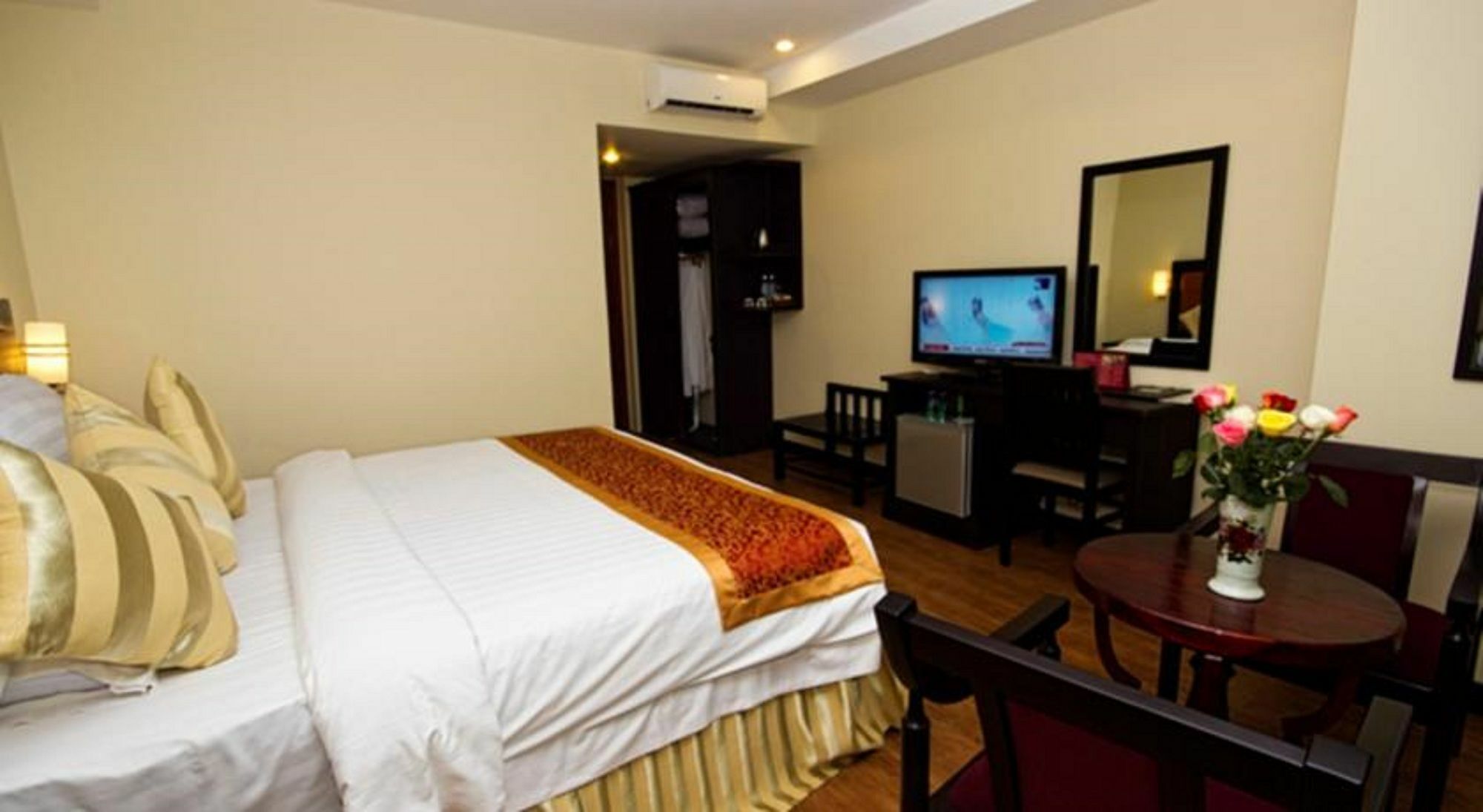 South Asia View Hotel Phnom Penh Dış mekan fotoğraf